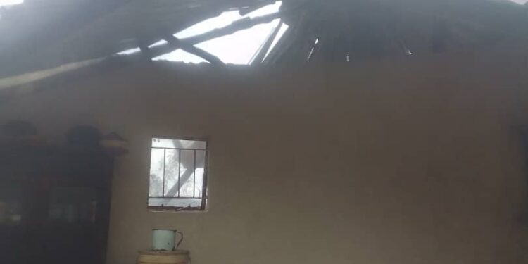 Strong Winds Damages Houses and Schools in Mutasa District ,Manicaland Province